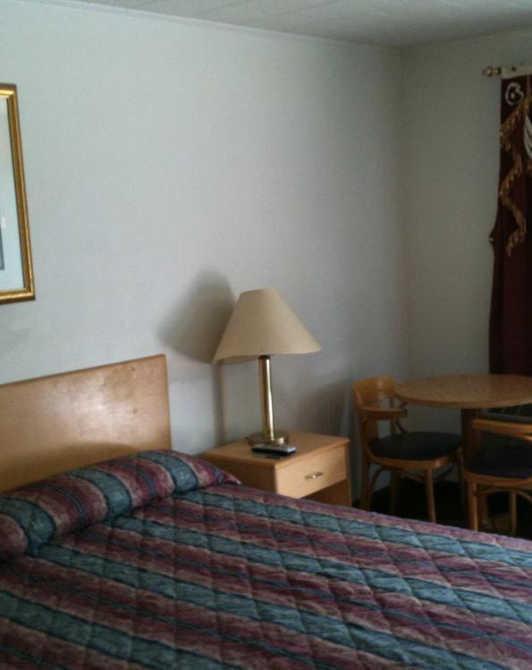 Budget Inn Wrightstown Bagian luar foto