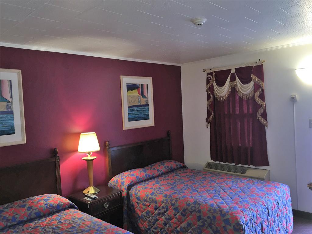 Budget Inn Wrightstown Bagian luar foto