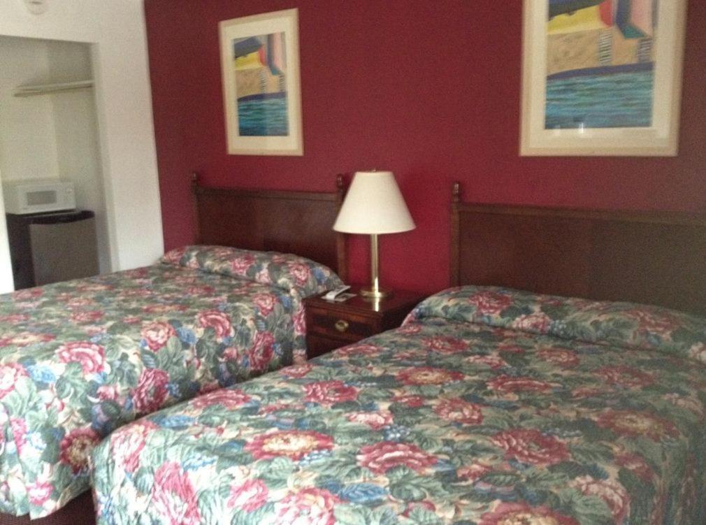 Budget Inn Wrightstown Ruang foto